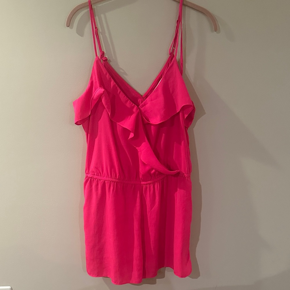 5/$25!! American Eagle Outfitters Vibrant Pink Shirts Romper